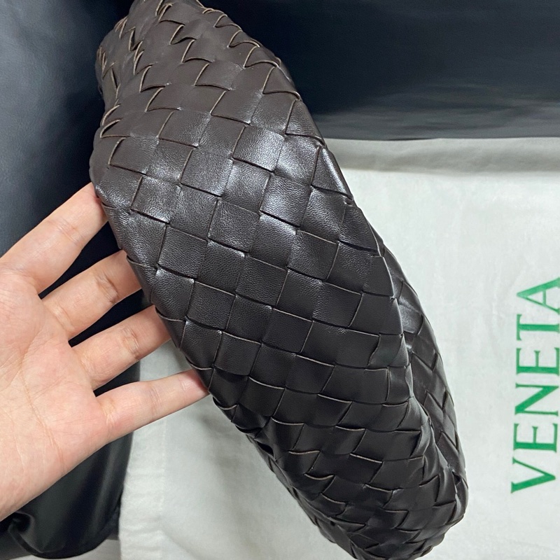99新Bottega Veneta葆蝶家Hobo腋下包 巧克力色～新款热门-3