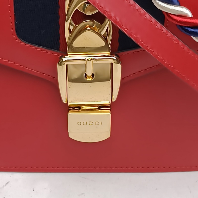 GUCCI Sylvie塞爾維亞絲帶包Mini紅色牛皮金扣-4