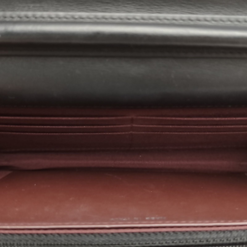 CHANEL 2.55WOC19黑色牛皮24開銀扣肩背包-5