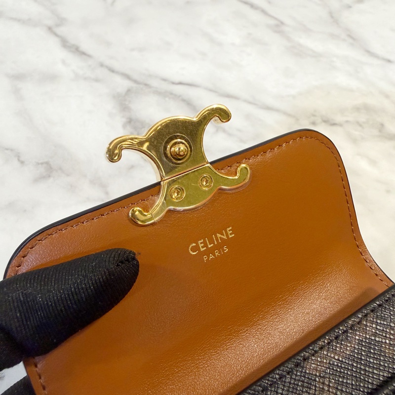 Celine 原花凱旋門金釦卡包-9