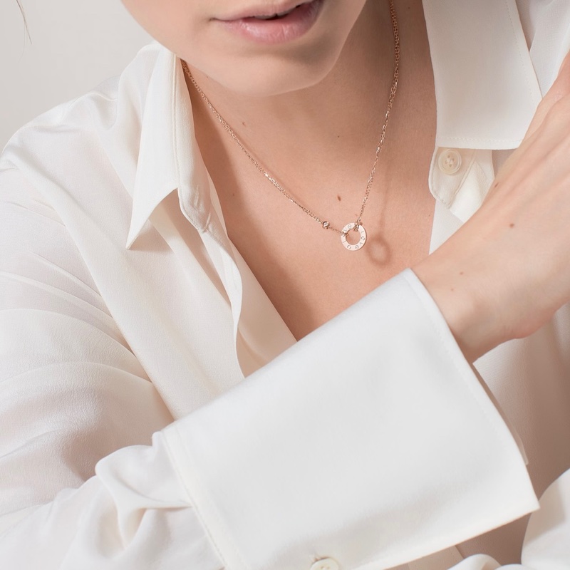 Cartier玫瑰金2顆鑽LOVE圓形吊墜項鍊B7224509-7