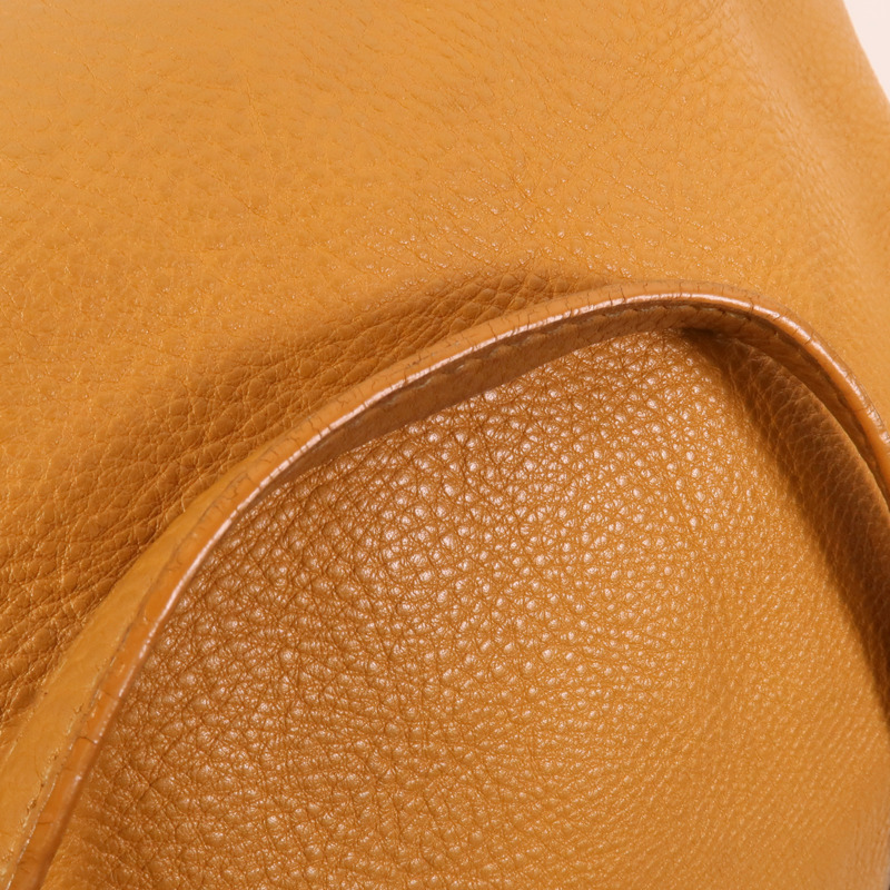 Miu Miu 牛皮皮革Tote Bag手挽肩背兩用袋-14