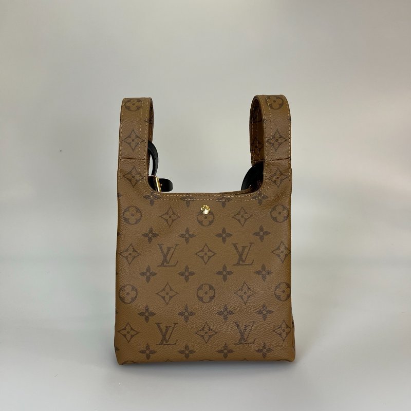 LV M46816/晶片款 老花Atlantis BB菜籃子包-1