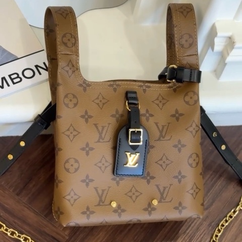 LV M46816/晶片款 老花Atlantis BB菜籃子包