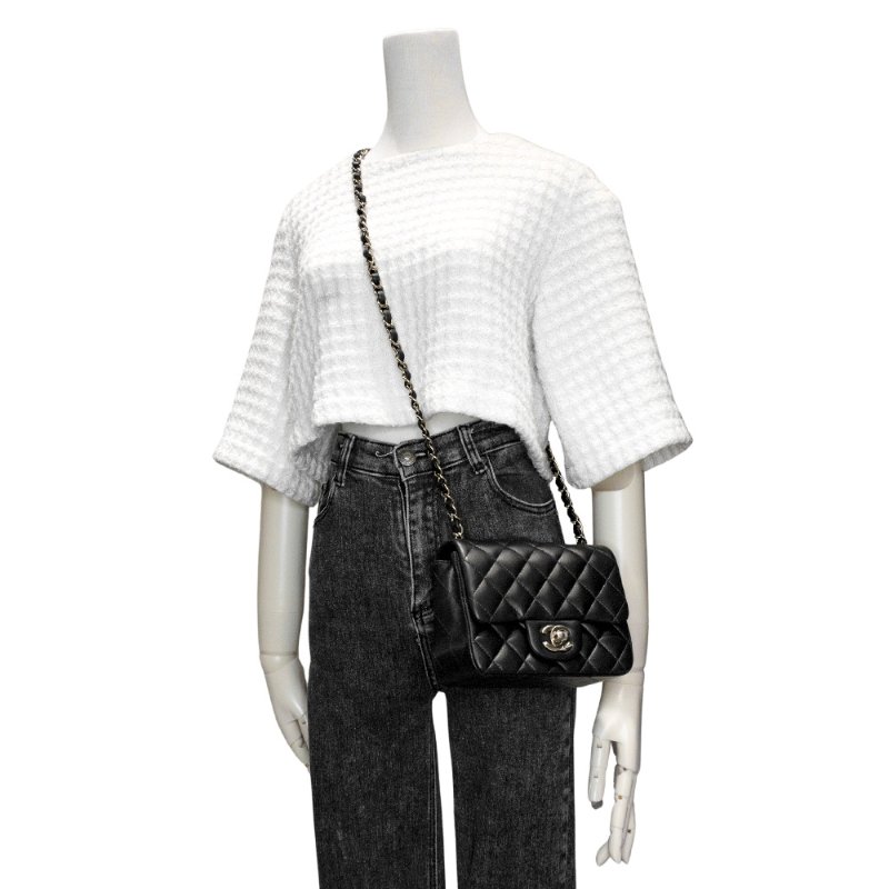 Chanel 展示品 Coco 淡金logo羊皮方胖斜背包-17cm(A35200-黑)-5