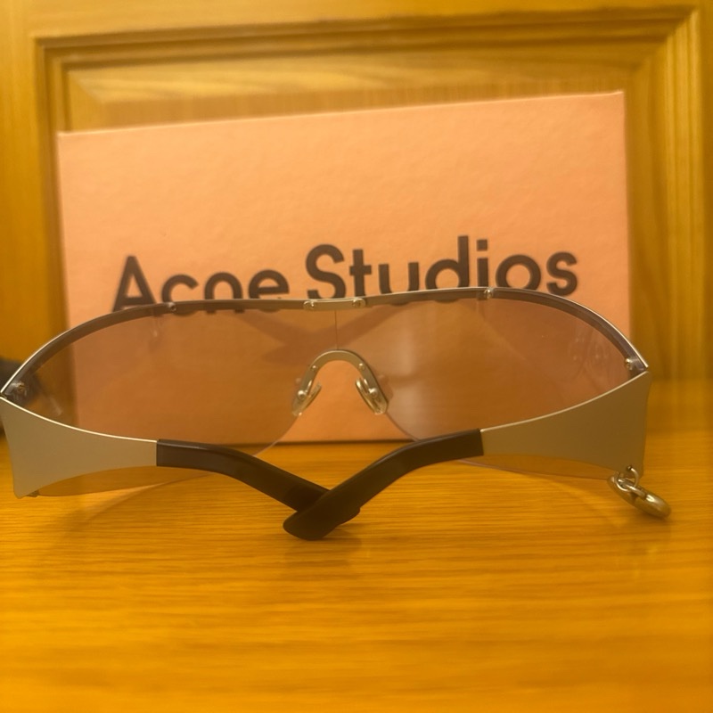 Jennie同款 Acne Studios 墨鏡-2