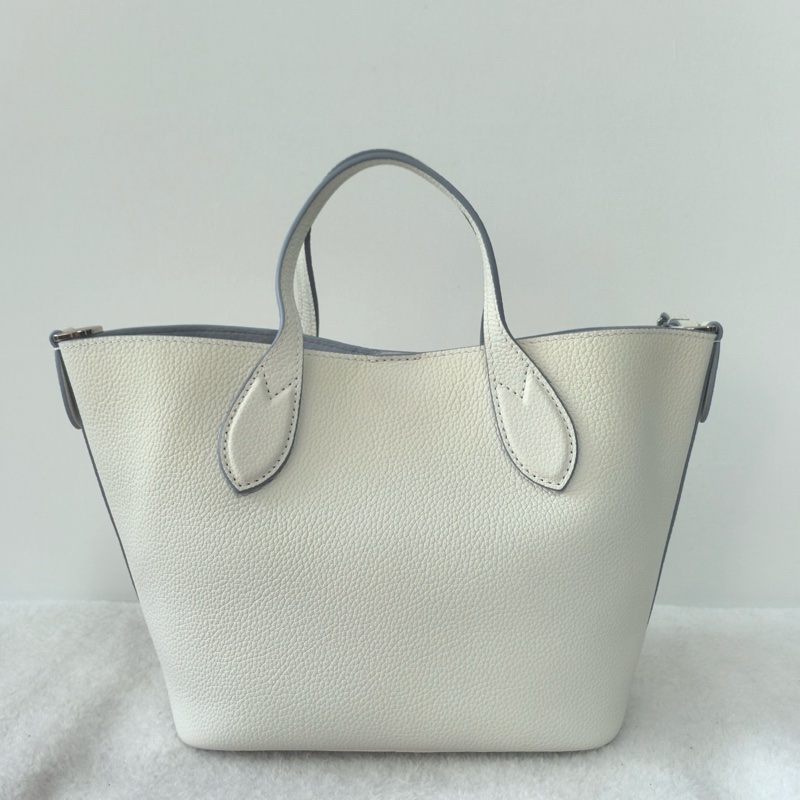 98新✨LOUIS VUITTON Blossom PM 可拆卸可調節肩帶字母穿孔徽標 皮革 月光女神單肩斜挎手提包 小號 銀扣 女款 白色❤️正品-2