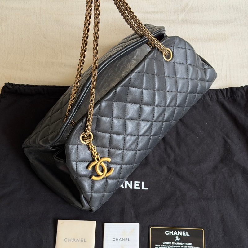 Vintage Chanel香奈兒2010限定/黑色金扣保齡球包/鏈條單肩腋下包-5
