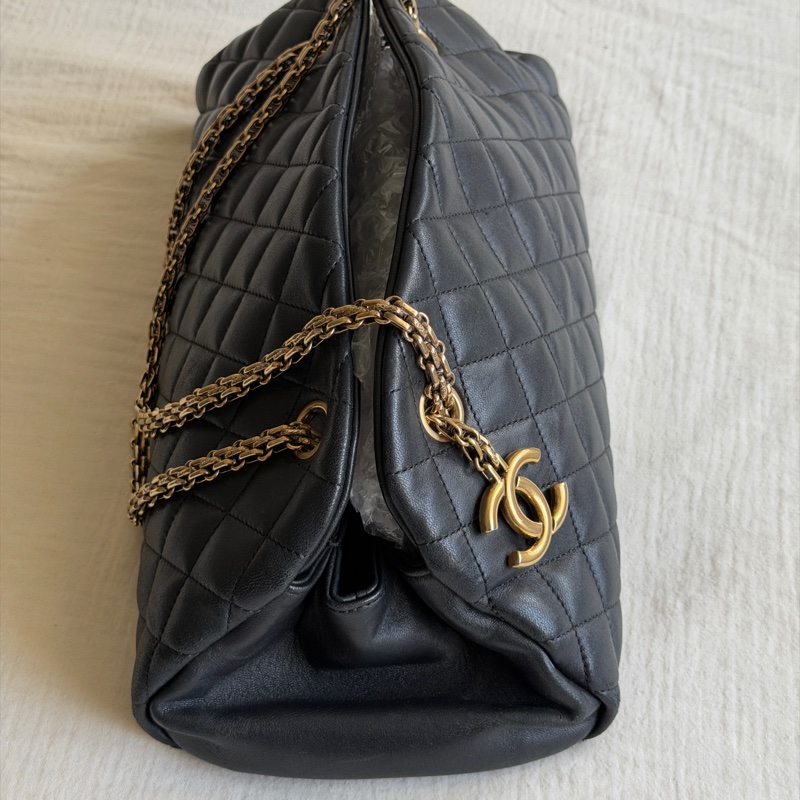 Vintage Chanel香奈兒2010限定/黑色金扣保齡球包/鏈條單肩腋下包-18
