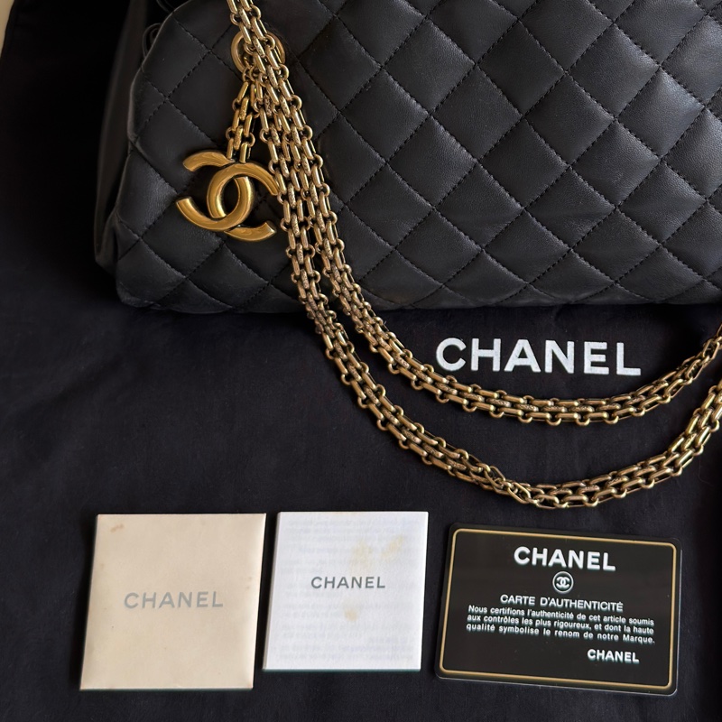 Vintage Chanel香奈兒2010限定/黑色金扣保齡球包/鏈條單肩腋下包-28