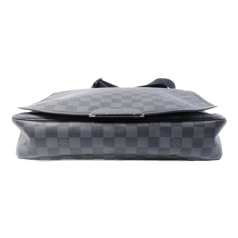 LOUIS VUITTON Damier Graghite Daniel MM肩背袋-3