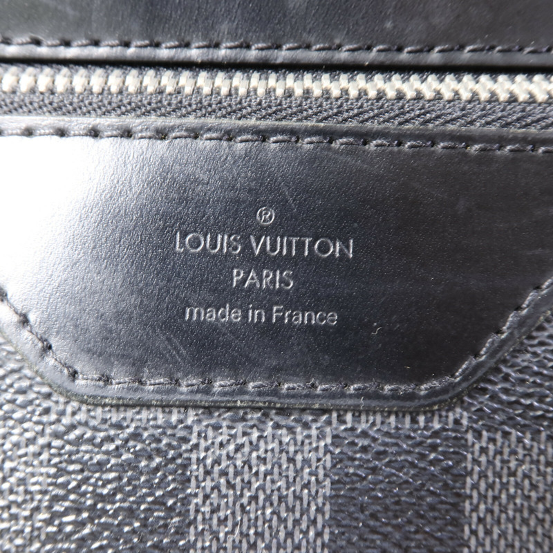 LOUIS VUITTON Damier Graghite Daniel MM肩背袋-5