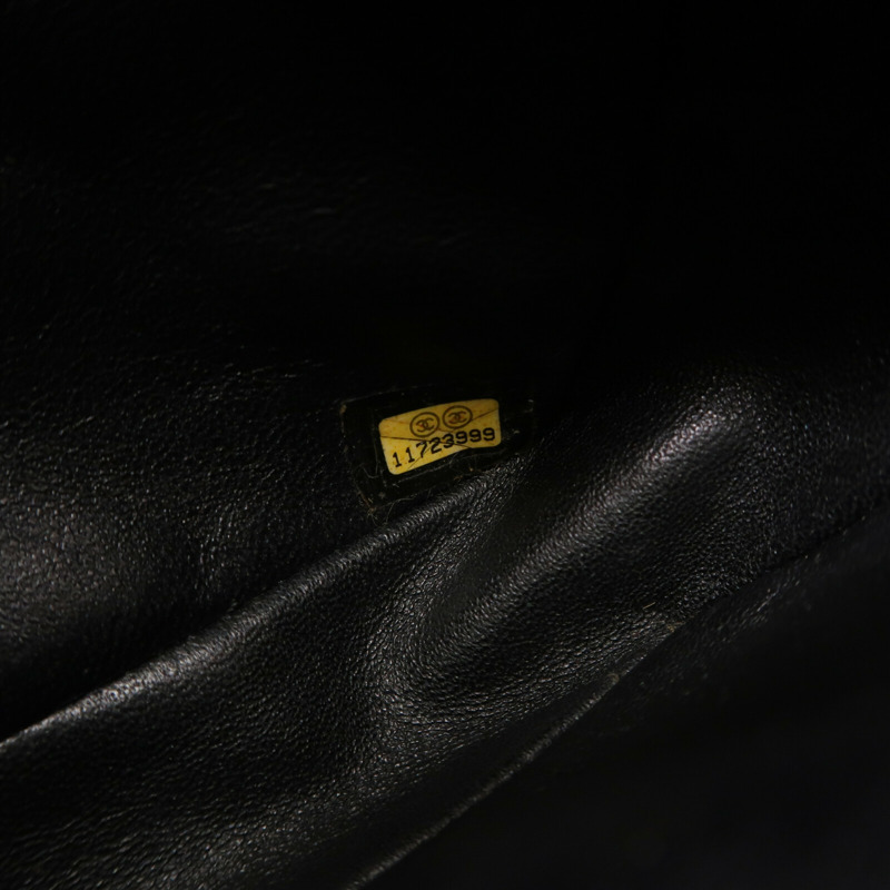 CHANEL 牛皮皮革Classic East West鏈帶肩背袋-7