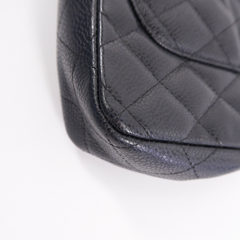CHANEL 牛皮皮革Classic East West鏈帶肩背袋-12