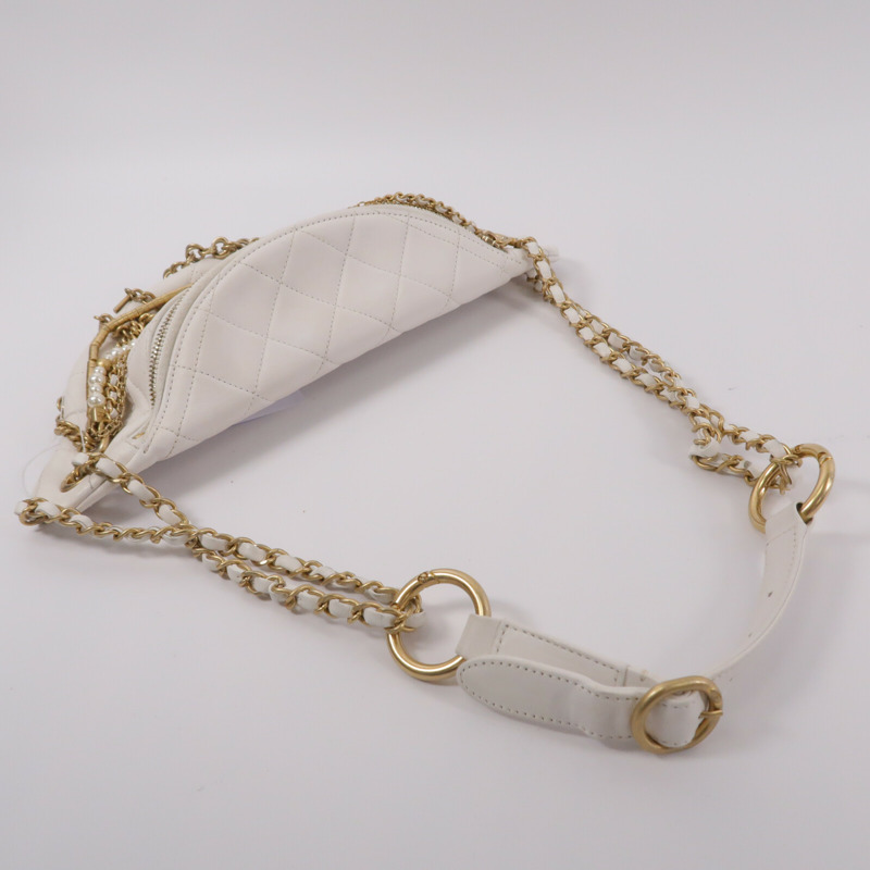 CHANEL 牛皮皮革All About Chains Waist Bag腰包-10