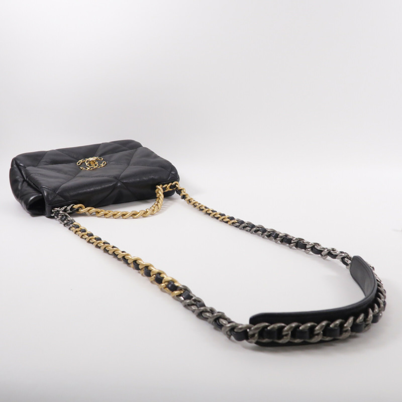 CHANEL 羊皮皮革C19 Small鏈帶肩背袋-9