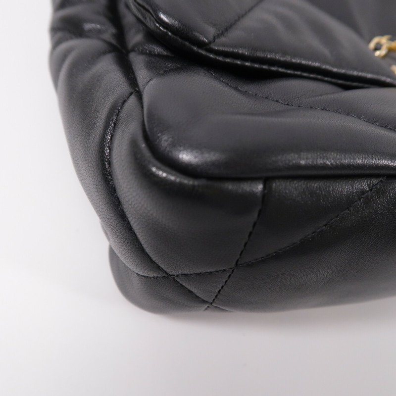 CHANEL 羊皮皮革C19 Small鏈帶肩背袋-11