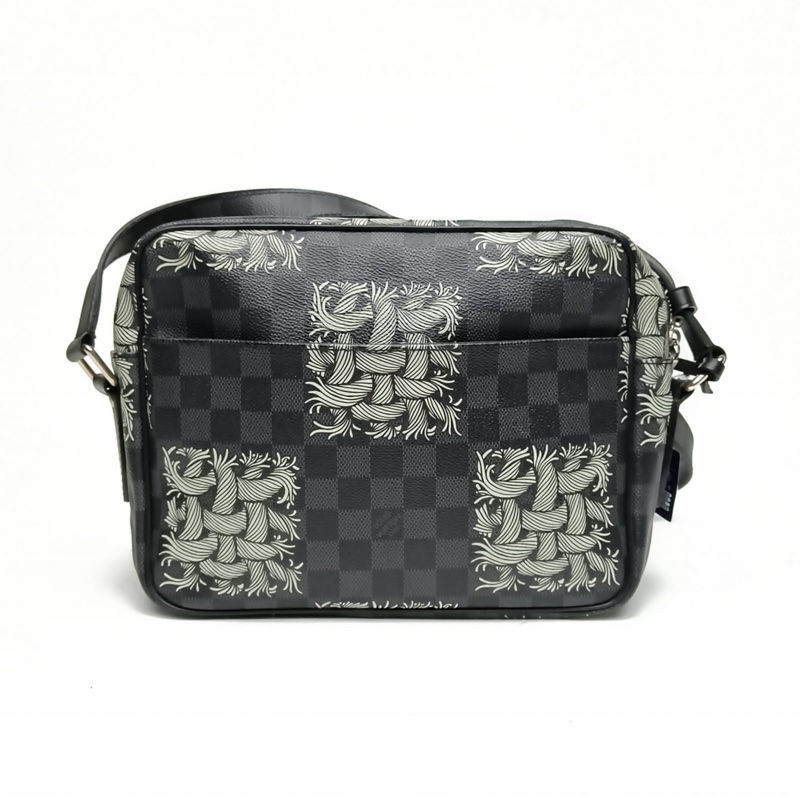 LOUIS VUITTON 黑棋格PVC2015相機包斜挎包-2