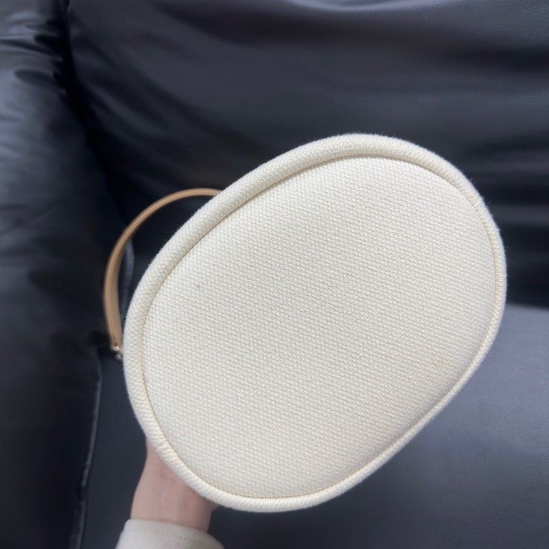 Chanel 香奈兒 米色沙灘珍珠小水桶包 珍珠logo-4