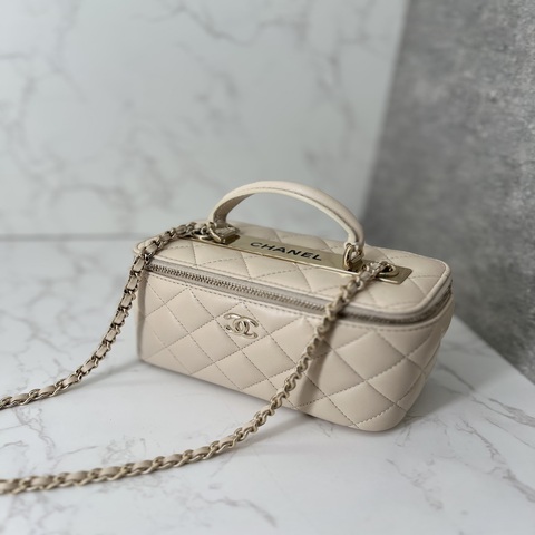 香緹國際精品 CHANEL TRENDY CC 鍊帶 化妝包 1022