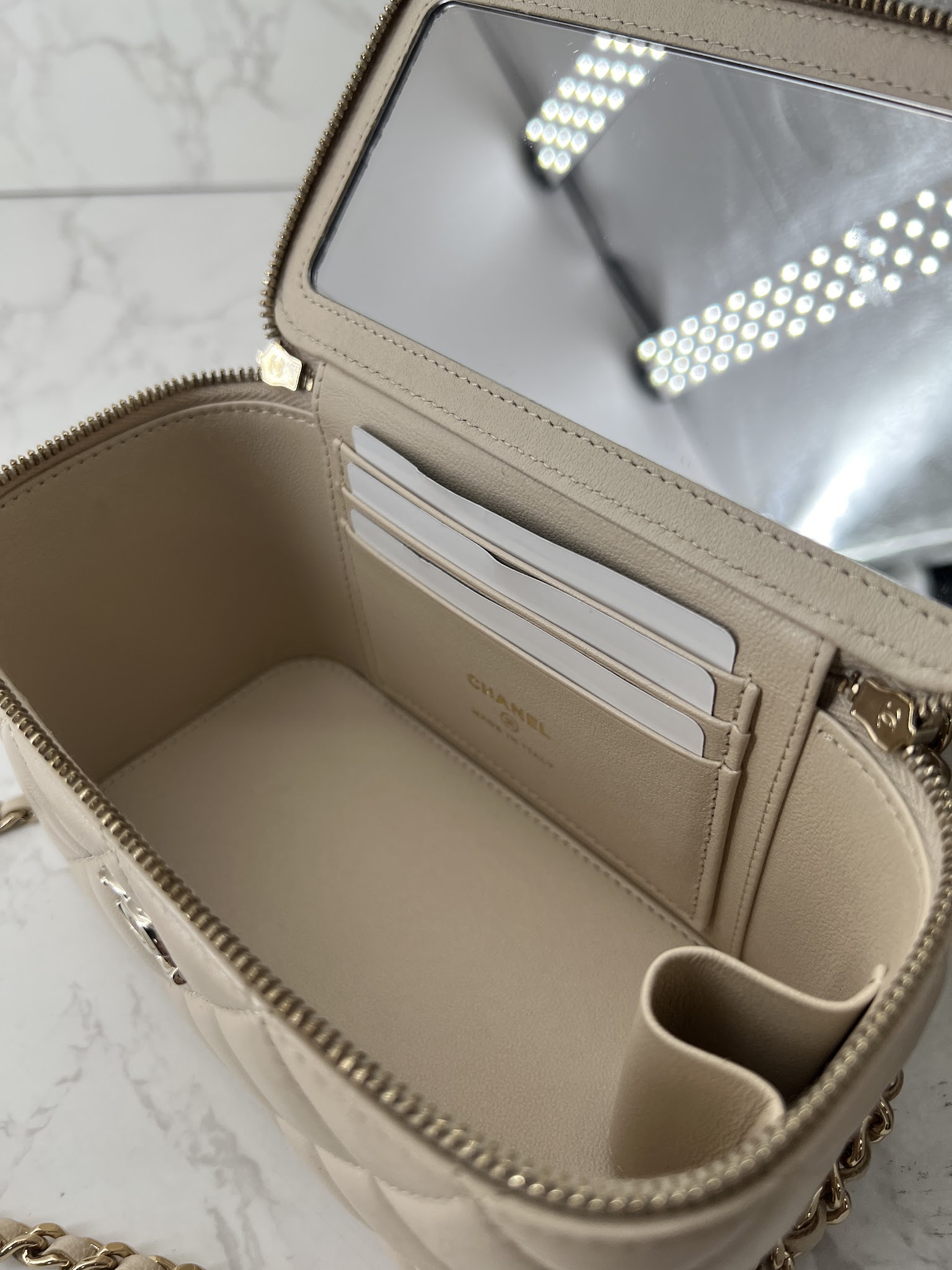 香緹國際精品 CHANEL TRENDY CC 鍊帶 化妝包 1022-10