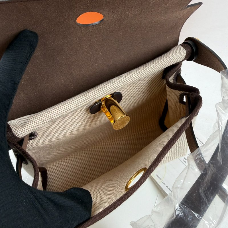 近新閒置未使用 HERMES 愛馬仕 Mini Herbag 20 帆布X牛皮 烏木色金釦 斜背包 W刻 大全配 台灣購證-5
