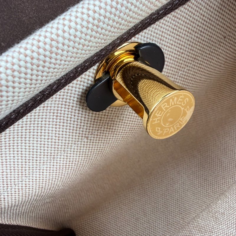 近新閒置未使用 HERMES 愛馬仕 Mini Herbag 20 帆布X牛皮 烏木色金釦 斜背包 W刻 大全配 台灣購證-6