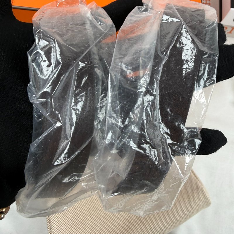 近新閒置未使用 HERMES 愛馬仕 Mini Herbag 20 帆布X牛皮 烏木色金釦 斜背包 W刻 大全配 台灣購證-11