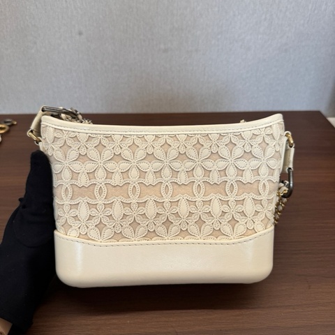 99新✨Chanel香奈兒19K流浪包小號雪地系列白色蕾絲鏤空字母寬肩帶鏈條包單肩包斜背包❤️正品