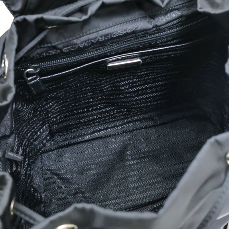 黑色 尼龍 Re-Nylon min 中型 後背包 附化妝袋【PRADA普拉達】 1BZ811-2