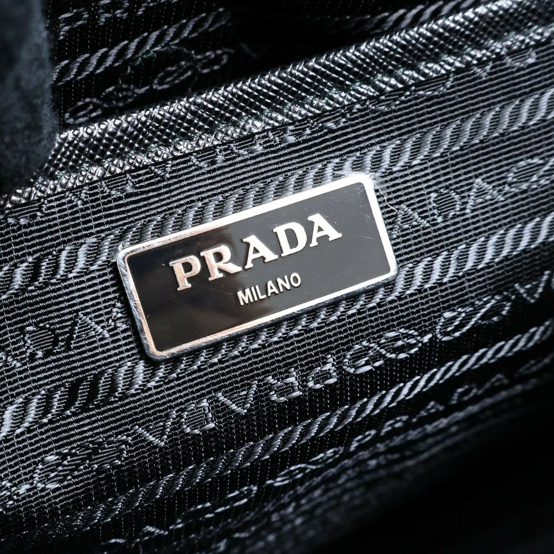 黑色 尼龍 Re-Nylon min 中型 後背包 附化妝袋【PRADA普拉達】 1BZ811-4