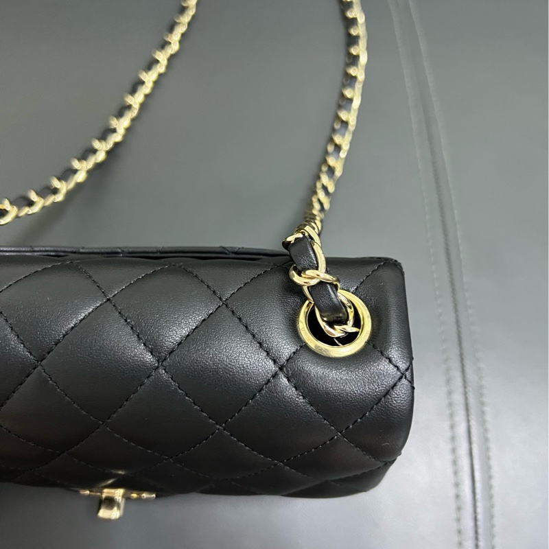 Chanel Classic Flap Mini 黑金羊皮 大Mini-7