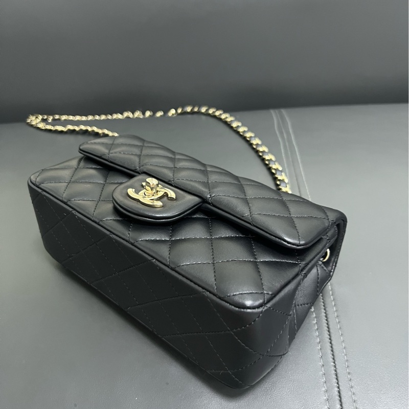 Chanel Classic Flap Mini 黑金羊皮 大Mini-11