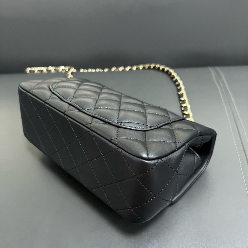 Chanel Classic Flap Mini 黑金羊皮 大Mini-13