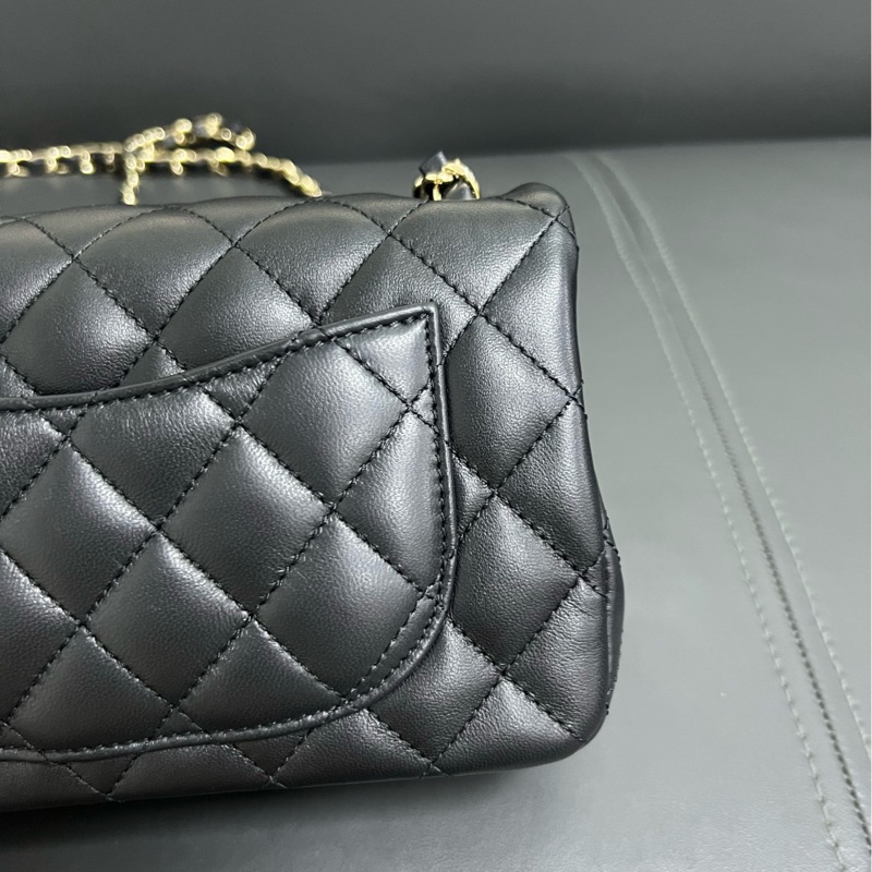 Chanel Classic Flap Mini 黑金羊皮 大Mini-15