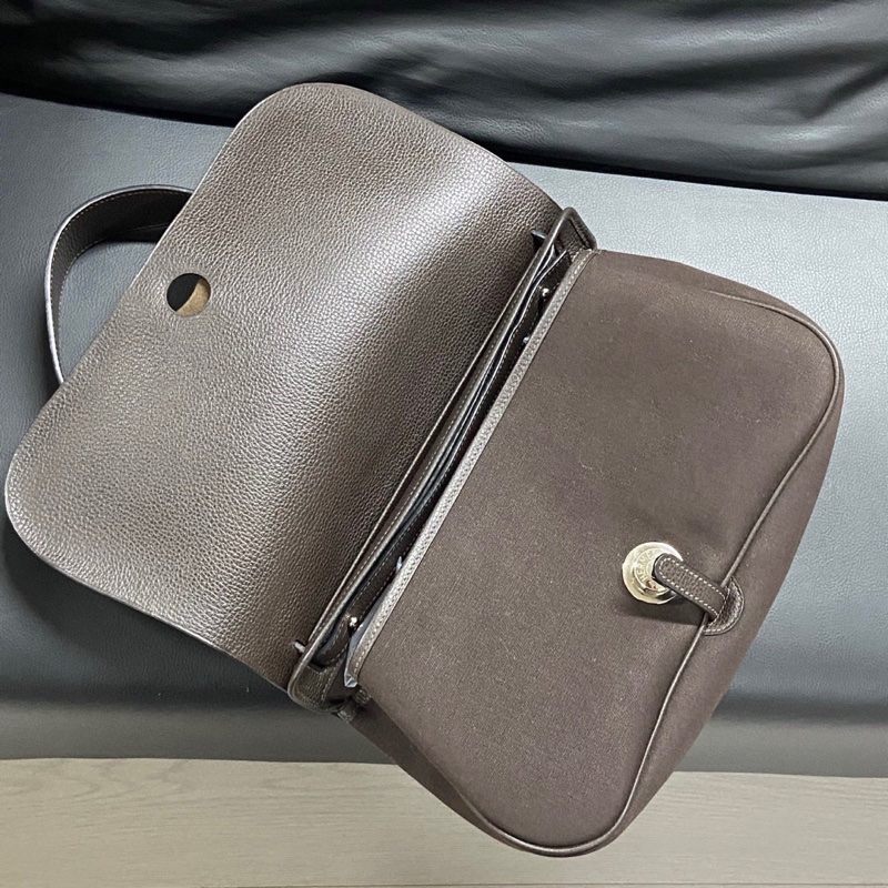 Hermes 爱马仕 絕版 Colorado saddle帆布拼皮馬鞍包 尺寸23*15-8