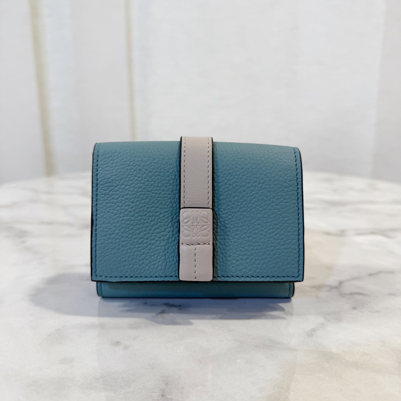 Loewe 湖水藍牛皮三折短夾-0