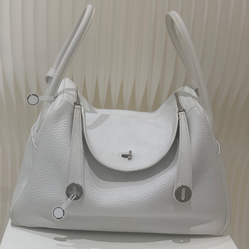HERMES/愛馬仕 Lindy 34 大號 tc皮 銀扣 手提斜挎包 白色 框o刻 。-0