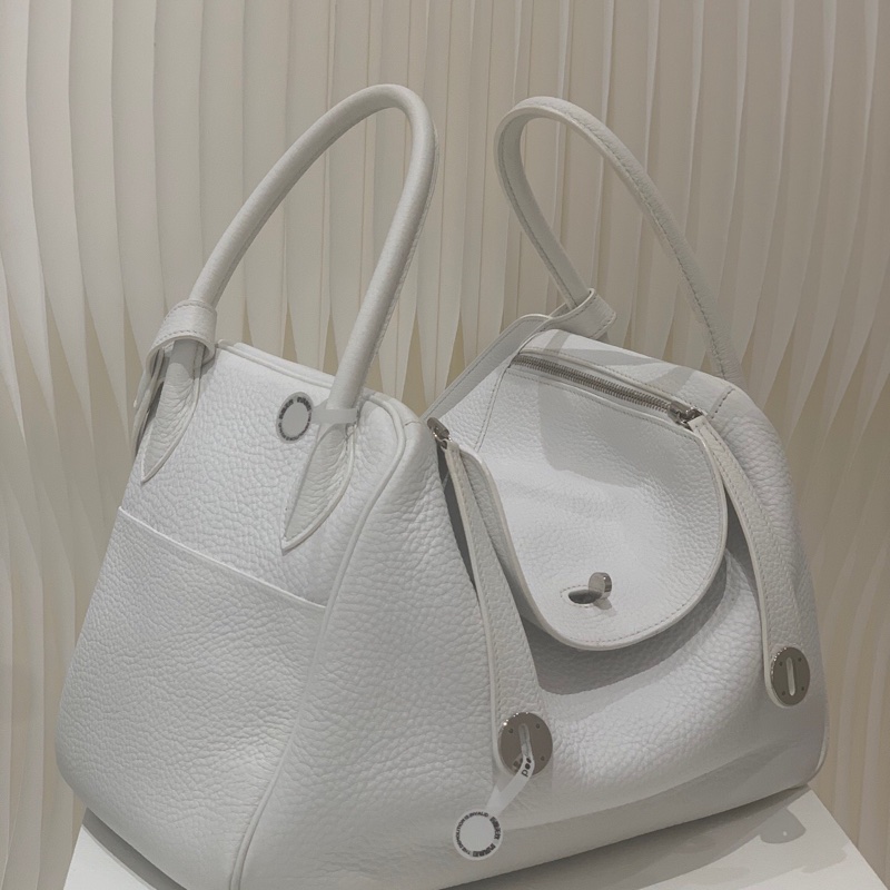 HERMES/愛馬仕 Lindy 34 大號 tc皮 銀扣 手提斜挎包 白色 框o刻 。-3