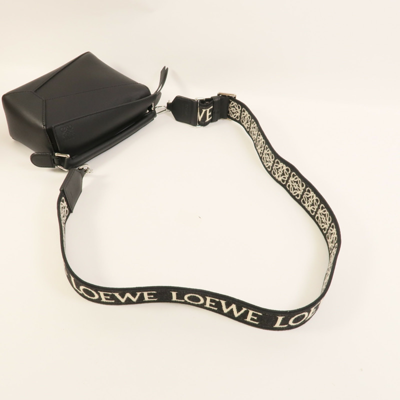 LOEWE 牛皮皮革Mini Puzzle手挽肩背兩用袋-5