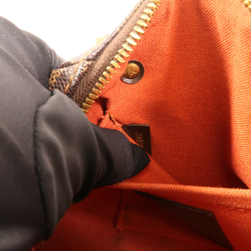 LOUIS VUITTON Damier Rivera Mini金扣手挽袋-8