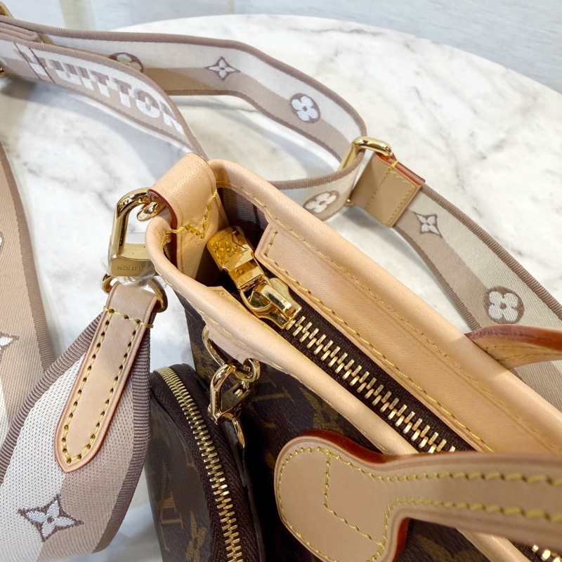 LV 原花金釦Neverfull BB手提斜背包-9