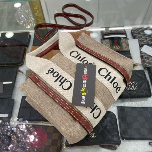 東區正精品㊣CHLOE MINI WOODY 全新迷你米白色帆布拼焦糖色皮革斜背包肩背包手提包 RA1745-6