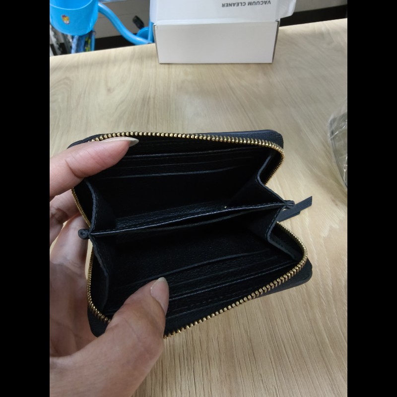 LV ㄇ字拉零錢短夾-4