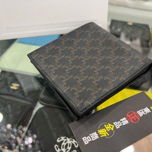 東區正精品㊣CELINE TRIOMPHE 10B652BQB 全新老花凱旋門8卡短夾皮夾 RZ5096-5