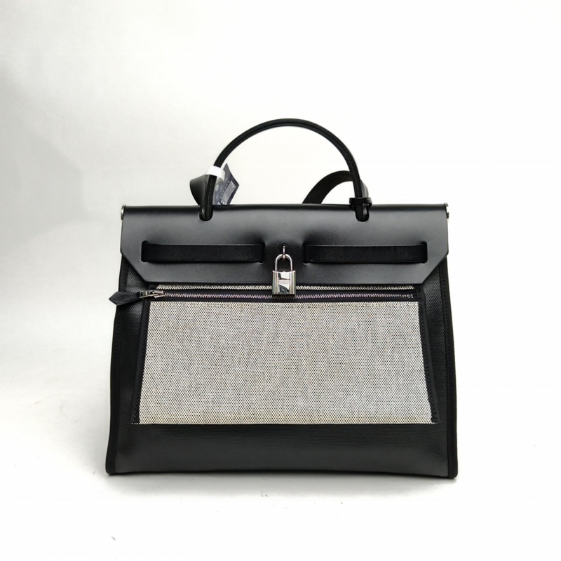 HERMES Herbag31黑色防水帆布/牛皮B刻銀扣肩背包-2