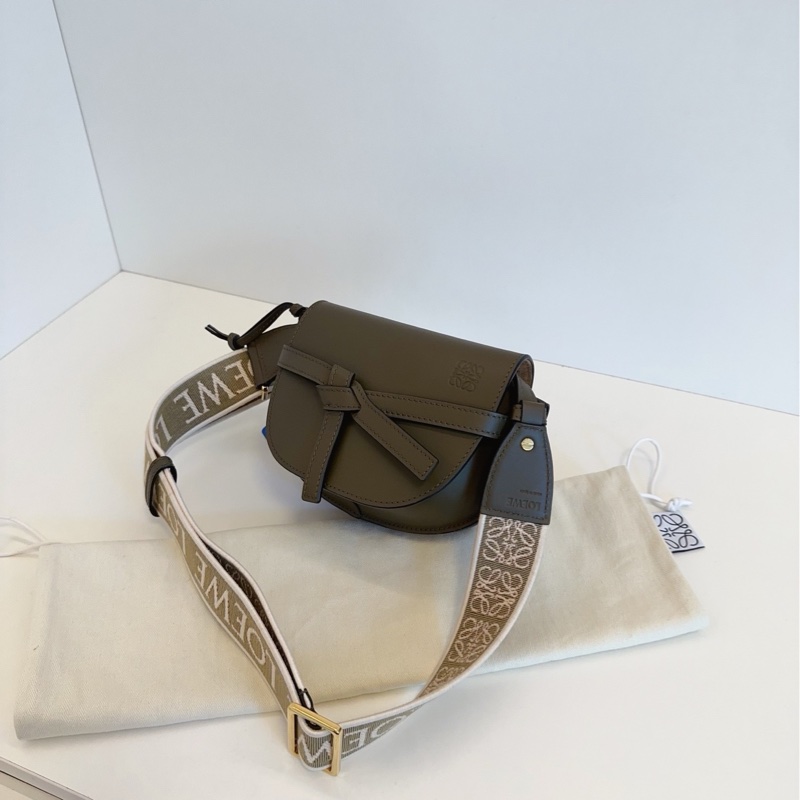 Loewe 粗肩带 gate dual mini bag橄榄绿-4