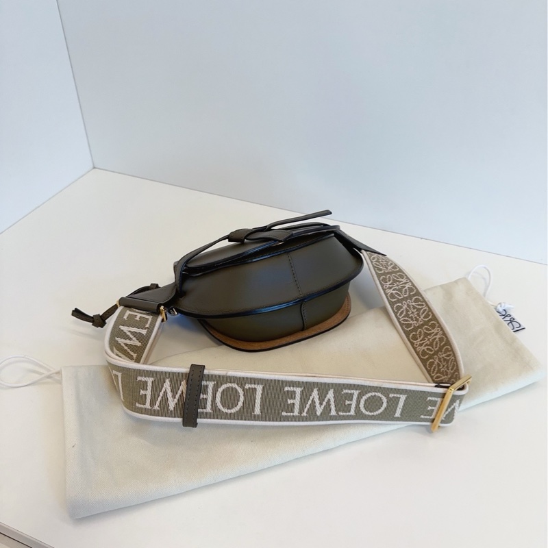 Loewe 粗肩带 gate dual mini bag橄榄绿-6