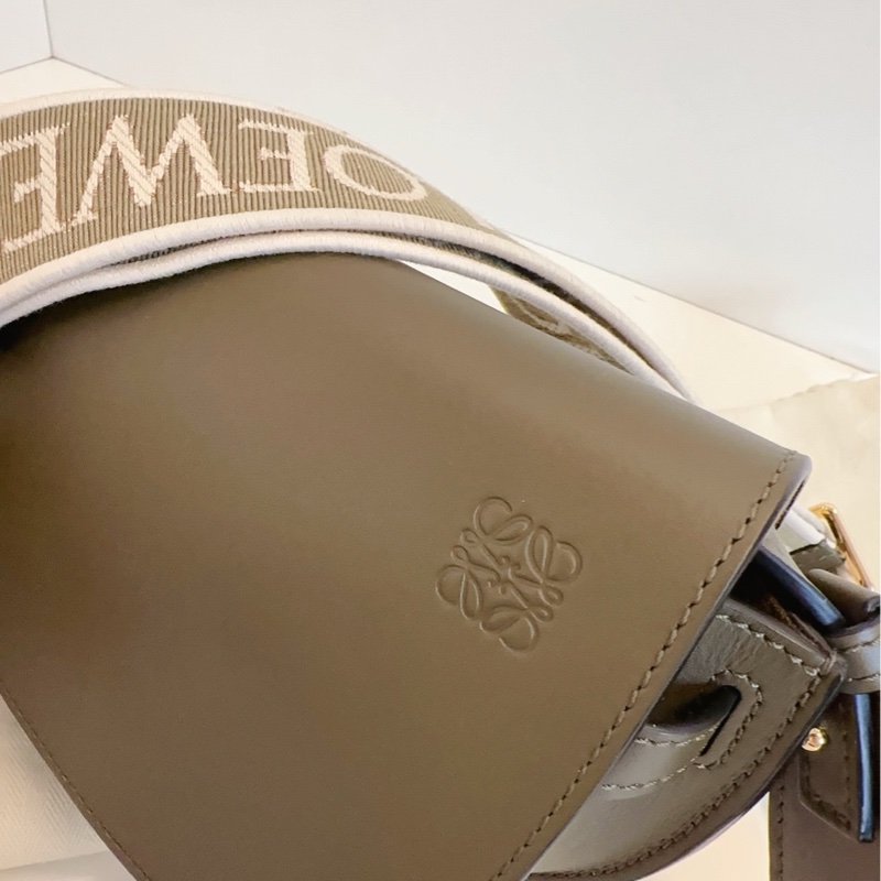 Loewe 粗肩带 gate dual mini bag橄榄绿-10