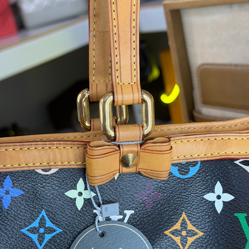 上架中🔑Louis Vuitton 黑彩Sharleen老花托特包-11